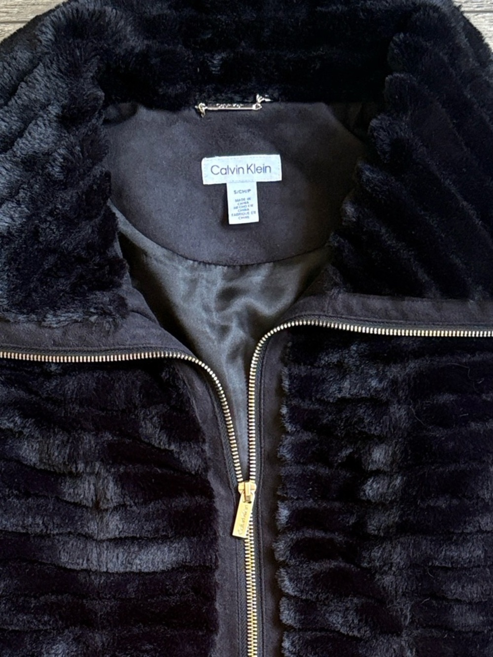 Calvin Klein Black Faux Rabbit Fur Hooded Zip-Up Vest Super Soft Outerwear - Picture 2 of 4